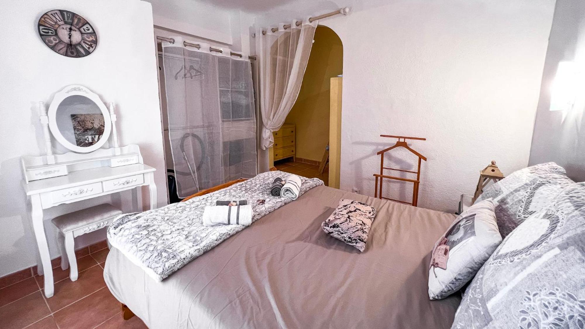 Reve D'Azur, Mazet En Bord De Mer, Parking, Piscine Partagee, Terrasse Bbq & Draps Inclus La Nartelle, 1 Salon, 1 Chambre, 1 Cuisine , 1 Sdb Sainte-Maxime Exterior foto