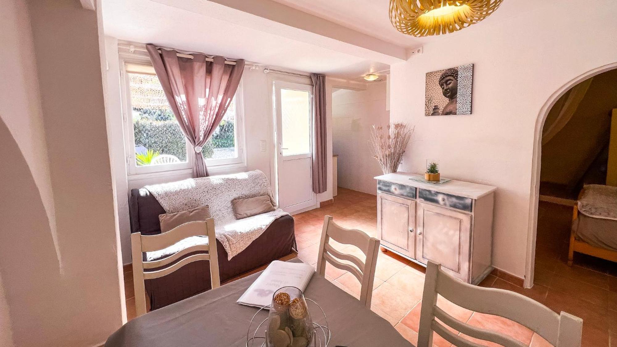 Reve D'Azur, Mazet En Bord De Mer, Parking, Piscine Partagee, Terrasse Bbq & Draps Inclus La Nartelle, 1 Salon, 1 Chambre, 1 Cuisine , 1 Sdb Sainte-Maxime Exterior foto