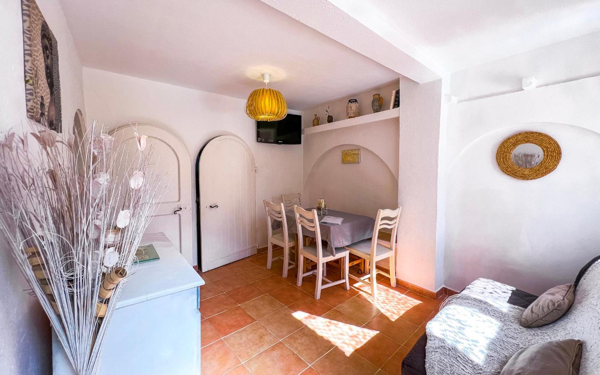 Reve D'Azur, Mazet En Bord De Mer, Parking, Piscine Partagee, Terrasse Bbq & Draps Inclus La Nartelle, 1 Salon, 1 Chambre, 1 Cuisine , 1 Sdb Sainte-Maxime Exterior foto